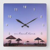 オンビーチタイムカリフォルニアパープルピンクのサンセットフォト スクエア壁時計 (正面)