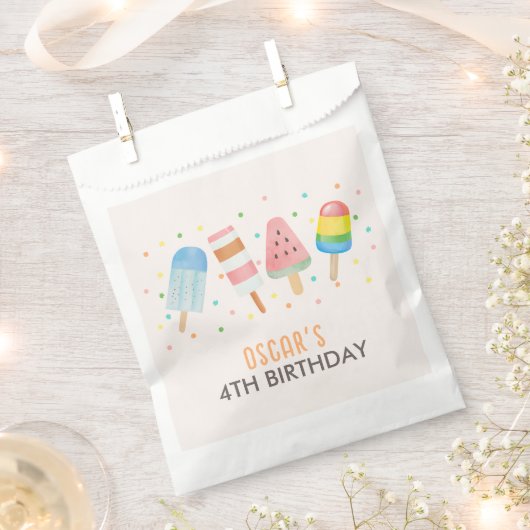オンポップ・アートのアンドチルアイスクリーム子供の誕生日 フェイバーバッグ (クリップ留めされた状態)