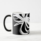 オーキッドノワール:抽象芸術ブラック&ホワイト モーフィングマグカップ (左)