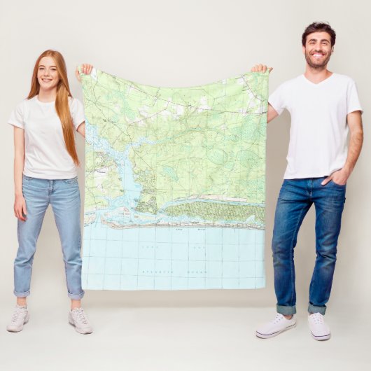 オークアイランドノースカロライナの地図(1990) フリースブランケット (インサイチュ)