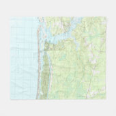 オークアイランドノースカロライナの地図(1990) フリースブランケット (正面(横))