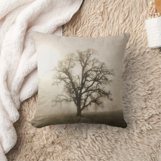 オークツリーインザフォグファインアート枕 クッション (ブランケット)
