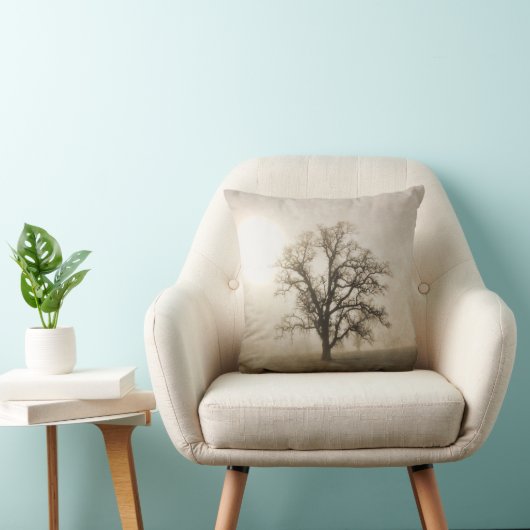オークツリーインザフォグファインアート枕 クッション (椅子)