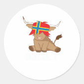 オークニー島の旗のギフトスコットランドの高地の牛のカット ラウンドシール (正面)