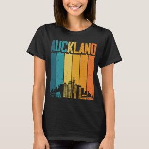 オークランドニュージーランドレトロヴィンテージサンセットスカイライン Tシャツ