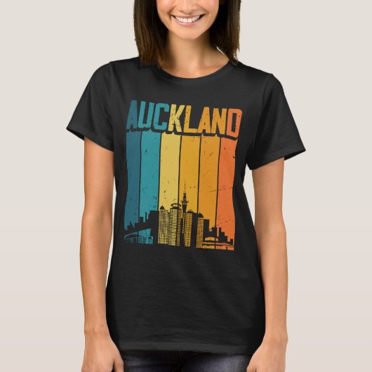オークランドニュージーランドレトロヴィンテージサンセットスカイライン Tシャツ (正面)