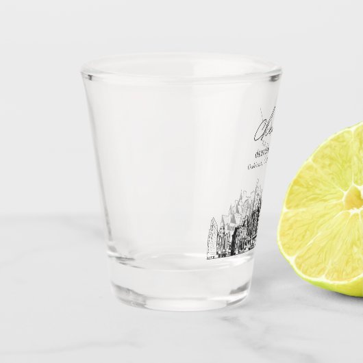 オークランド結婚式の引き出物パーソナライズされた応援 ショットグラス (左)