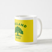 オークランド、カリフォルニア州旗 コーヒーマグカップ (正面右)