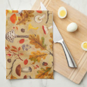 オークルの森のキノコと秋の植物 キッチンタオル (四つ折り)