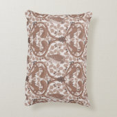 オーク材のウイスパー/フクロウとリス アクセントクッション (裏面(縦))