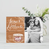 オーク素朴ウッド&ハート切り株の写真デートを保存 招待状 (スタンド正面)