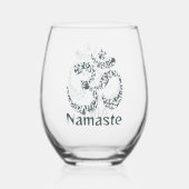 オーケーが最初のヨガはサンスクリットオムモザイクをポーズ ステムなしワイングラス (正面)