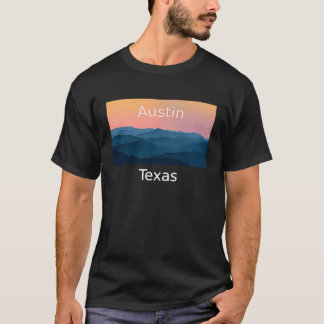 オースティンテキサス州マウンテンサンセットホームタウン Tシャツ