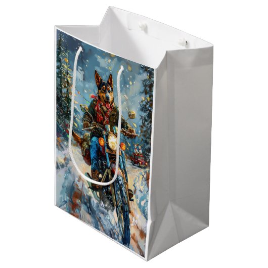 オーストラリアのケルパイドッグがオートバイクリスマスに乗る ミディアムペーパーバッグ (正面アングル)