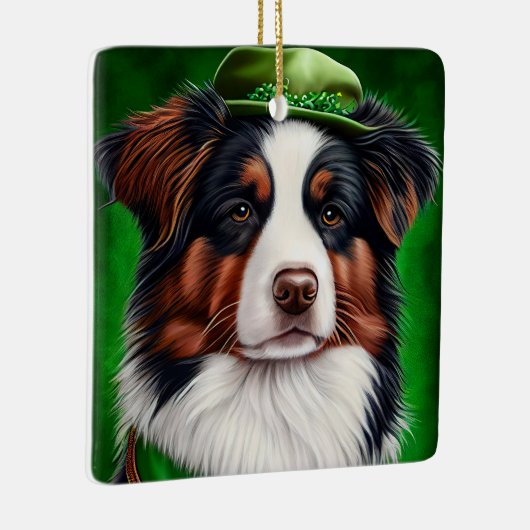 オーストラリアのシェパード犬で聖パトリックの日のドレス セラミックオーナメント (右)