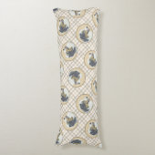 オーストラリアのシェパード絵を描ブラック・トリの犬アート ボディピロー (正面縦)