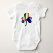 オーストラリアのシャムロックグリーン背景 ベビーボディスーツ (裏面)