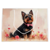 オーストラリアのテリアとバラ – バレンタインデー ラージペーパーバッグ (正面)