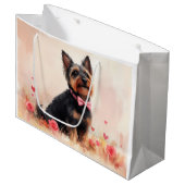 オーストラリアのテリアとバラ – バレンタインデー ラージペーパーバッグ (正面アングル)