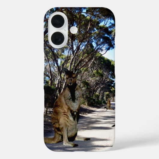 オーストラリアのワラビーが通り Case-Mate iPhoneケース (裏面)