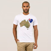 オーストラリアの旗のハートおよび地図のTシャツ Tシャツ (正面フル)