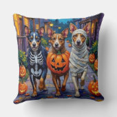 オーストラリアの牛のハロウィーンでのトリックまたは治療 クッション (裏面)