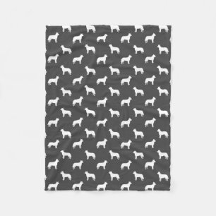 オーストラリアの牛犬はパターン灰色のシルエットを描きます フリースブランケット