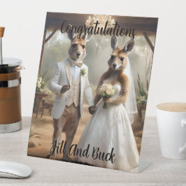 オーストラリアの結婚式オーストラリアのカンガルーがヒッチングに参加した。 台座サイン