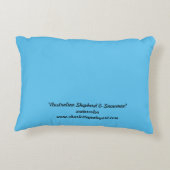 オーストラリアの羊飼いと雪だるまの犬用アート枕 アクセントクッション (裏面)