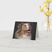 オーストラリアの羊飼いのオーストラリアの小犬愛こんにちは カード (黄色い花)