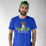 オーストラリアの羊飼い犬の熱帯葉 Tシャツ<br><div class="desc">オーストラリアのパーソナライズされた羊飼いのリアルなスタイルイラストレーションと緑の熱帯のを備えたグラフィックT型に独自のノベルティ文字を追加するカスタムと、ギフト、お土産Tシャツ、または独自のT型を作成葉する。</div>