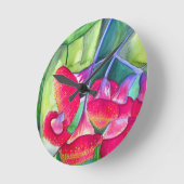 オーストラリアの赤い開花ガムナッツの水彩画 ラウンド壁時計 (傾斜)