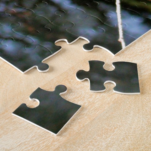 オーストラリアのDandenong Rangesの木のシダの新しい成長 ジグソーパズル (側面)