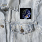 オーストラリアを示す宇宙からの完全な地球 缶バッジ (インサイチュ)