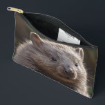 オーストラリアベビーウォンバット アクセサリーポーチ<br><div class="desc">写真は茶色のフワフワのベビーオーストラリア産ウォンバット。</div>