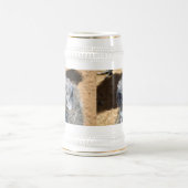 オーストラリアベビーEMU顔, ビールジョッキ (中央)