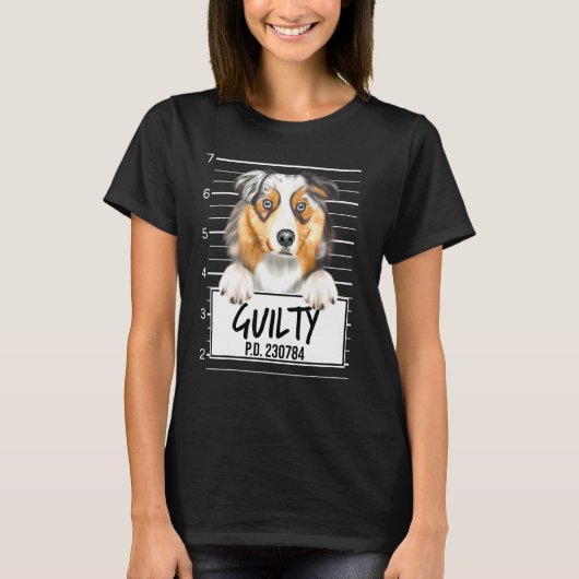 オーストラリアン・シェパードの前科ありの犬 Tシャツ (正面)