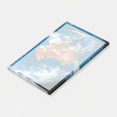 オーストラリア上空に雲を見せる惑星の地球。 ポストイット (アングル)