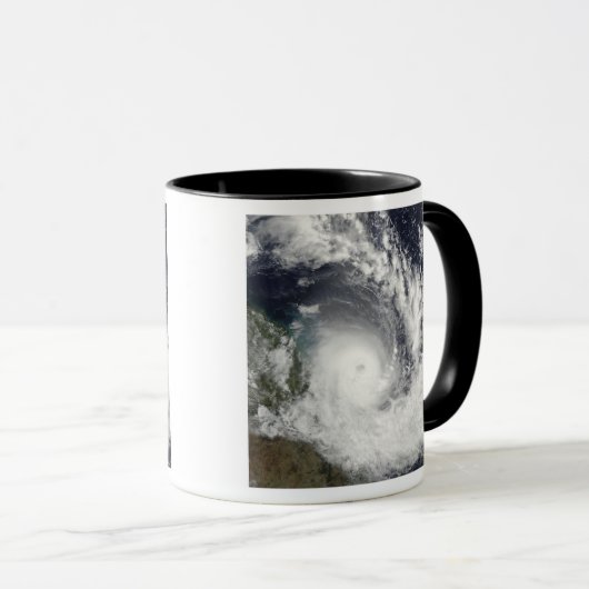 オーストラリア上空の熱帯低気圧のハミッシュ マグカップ (正面右)