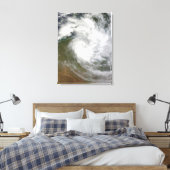 オーストラリア上空の熱帯低気圧ポール キャンバスプリント (インサイチュ (寝室))