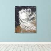 オーストラリア沖の熱帯低気圧オフェリア キャンバスプリント (インサイチュ (ウッドフロア))