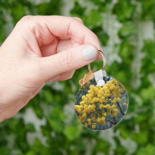 オーストラリア産の黄色いガラガラの木 キーホルダー (手)
