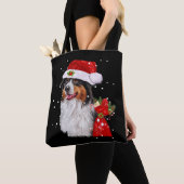 オーストラリア羊飼い犬サンタハットクリスマス トートバッグ (クローズアップ)