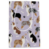 オーストラリア・シェパード・ボーンズ・アンド・ポーズ ミディアムペーパーバッグ (正面)