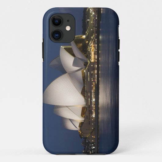 オーストラリア シドニー。水辺に浮かぶ夜のオペラハウス Case-Mate iPhoneケース (裏面)