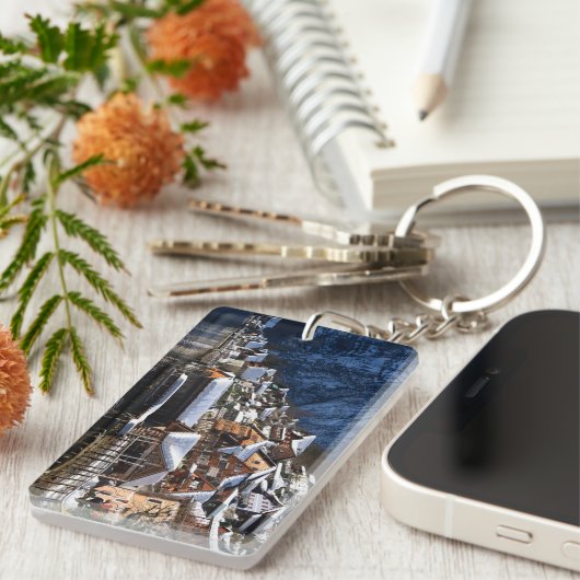 オーストリアのハルスタットにある木製の湖畔住宅 キーホルダー (正面右)