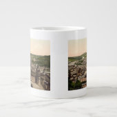 オーストリアのマリア平原からのザルツブルグ ジャンボコーヒーマグカップ (正面)