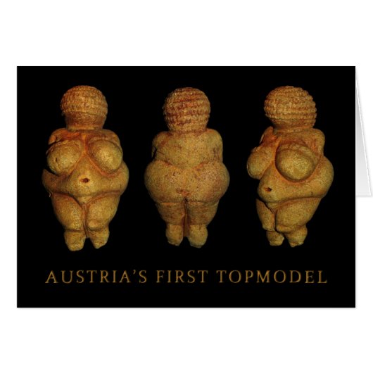 オーストリア初のトップモデル (正面横)
