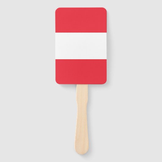 オーストリア国旗を掲げたハンドファンのセット ハンドファン (正面)