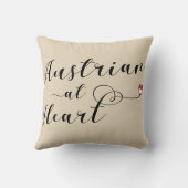 オーストリアAtハートスロークッション，オーストリア クッション (裏面)